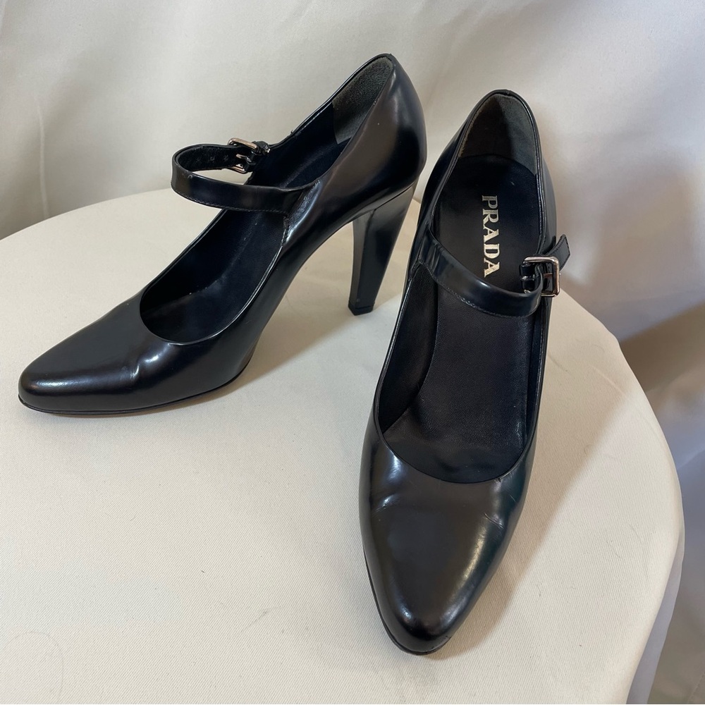 Prada Mary Jane Pumps size 8